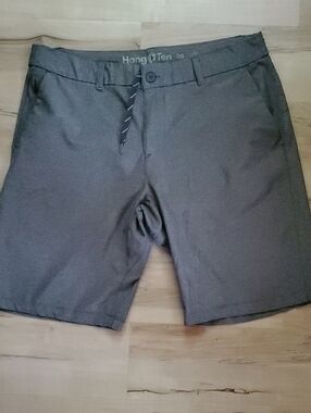Hang Ten Men's Charcoal Gray Flat Front Shorts